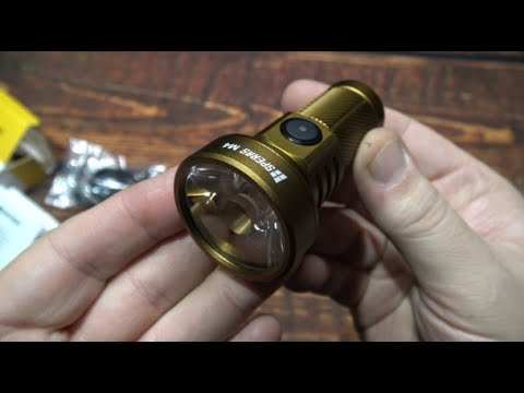 Speras M4 Flashlight Kit Review! (650+ Meter Pocket Rocket, Sand Color)