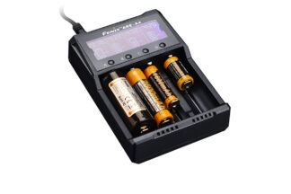 Fenix ARE-A4 Smart Four-Channel Battery Charger-0