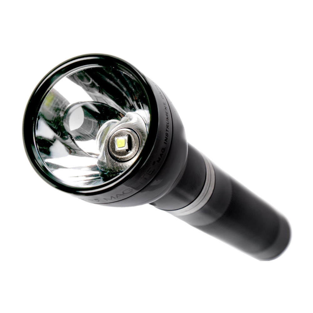 Maglite ML150LR Rechargeable LED Flashlight System – 1082 Lumens, USA