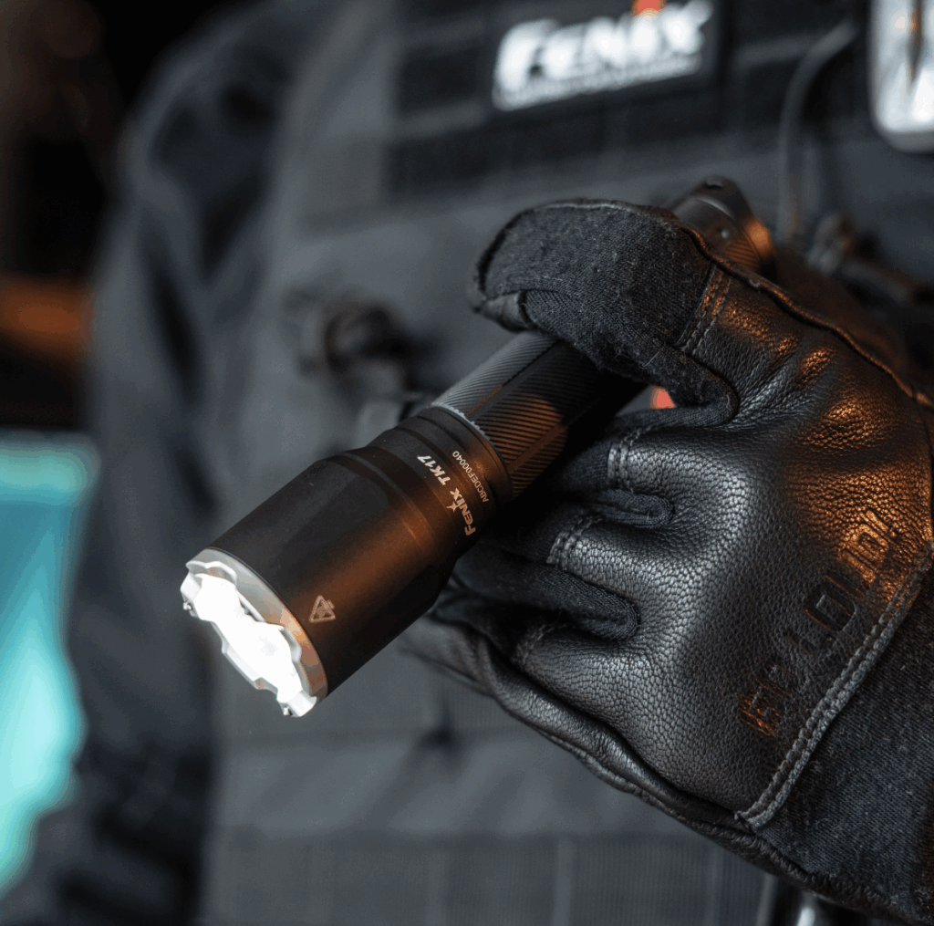 Fenix TK17